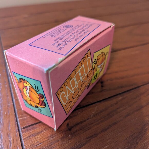 100% Pure Garfield Soap & Bath Brush Vintage 1978 Avon Products Pink Box NIB - Picture 2 of 13